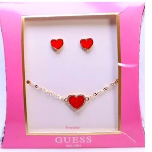 NWT GUESS RED HEART BRACELET & EARRING SET GOLD TONE NEW IN BOX
